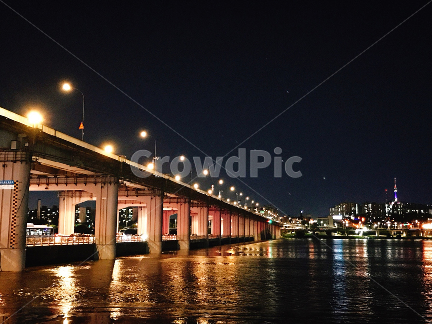 building,건물,야경,밤,한강,반포대교,물,다리,건축물,감성,nightscape,bridge,architecture,강,river,도시,city,야경,밤,풍경,nightscape,night,landscape