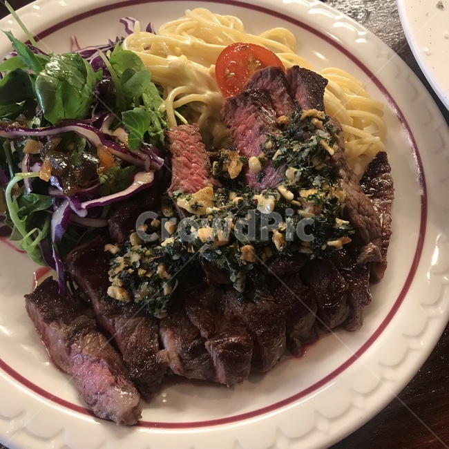 food,식품,스테이크,샐러드,요리,소고기,음식,식재료,요리,food,cook,meal,dishes,food reserves,양식,서양음식,서양요리,western food,western dishes,western meal,western cook