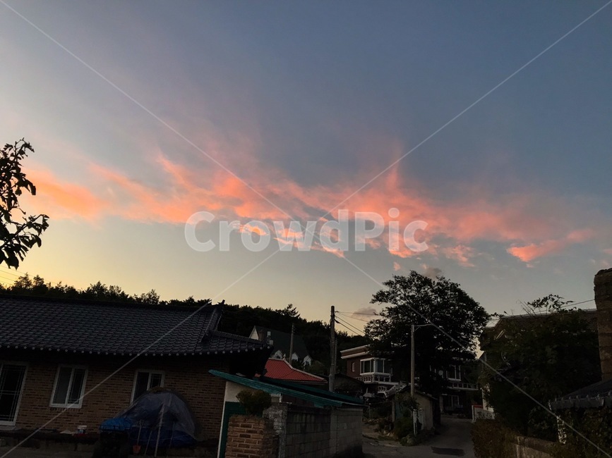 노을,하늘,붉은구름,마을,저녁노을,시골,마을,풍경,landscape,country,rural,town