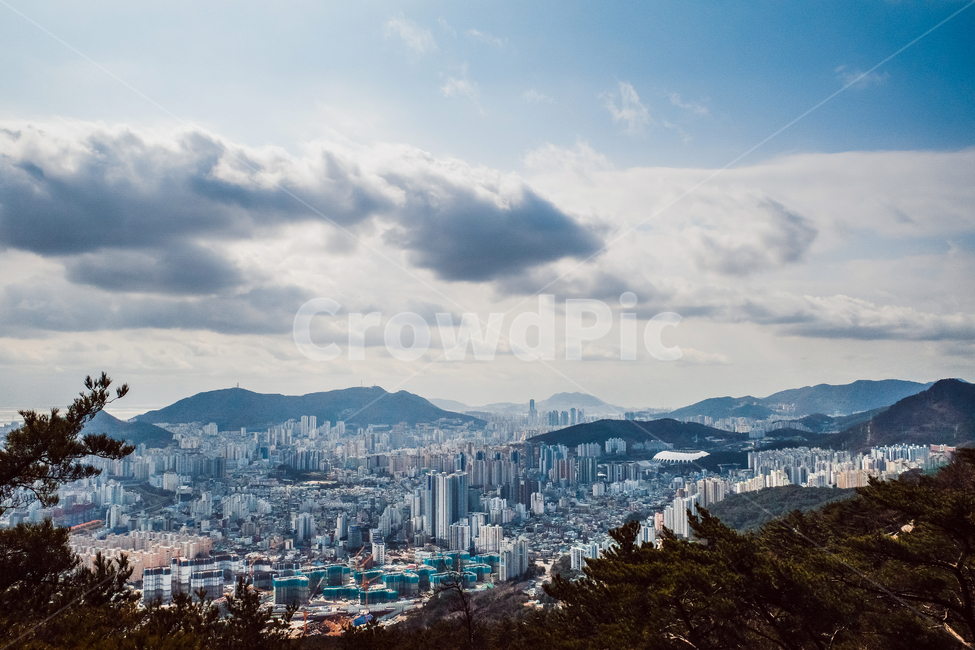 weather,outdoors,자연,sky,적운,cloud,옥외,하늘,날씨,도시,city,busan,부산,전경,경치,산,금정산,구름,nature,mountain,mountainrange,산맥,wwather,풍경,landscape