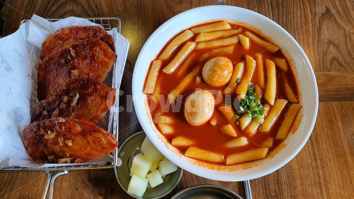 떡볶이,dish,요리,food,음식,meal,식사,사발,튀김만두,분식,매운음식,분식요리,음식,식재료,요리,food,cook,meal,dishes,food reserves