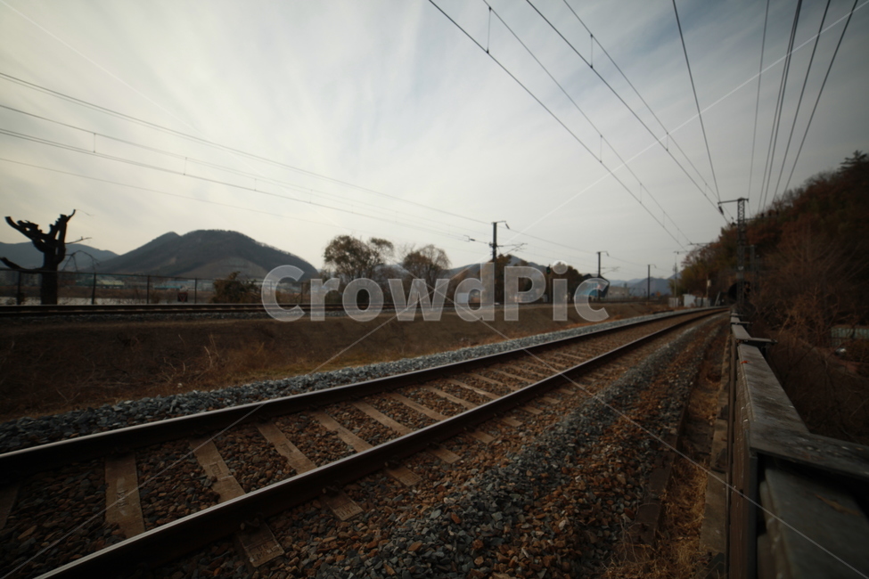 기찻길,광각,감성,스냅,시골,한적,교통,교통수단,traffic,transportation,railway,철도,train track,rail,레일
