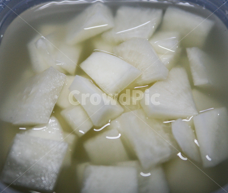 반찬,동치미,동치미무우,물김치,요리,무,음식,식재료,요리,food,cook,meal,dishes,food reserves,한식,한국음식,한국요리,korean food,korean dishes,korean meal,korean cook