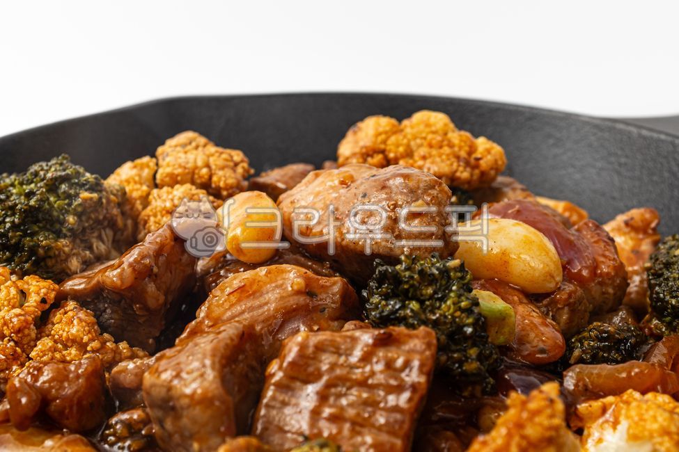 폭찹스테이크,폭찹,찹스테이크,스테이크,돼지고기,고기,야채,채소,양념,소스,바비큐,음식,식사,식품,식료품,재료,식재료,음식재료,클로즈업,달콤한