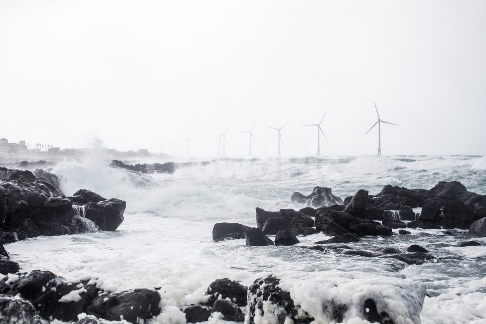 바다,파도,풍력발전기,제주도,바람,제주도,jeju,jeju island,산업,industry,industrial,에너지산업,energy industry,machine,기계,motor,모터,engine,엔진