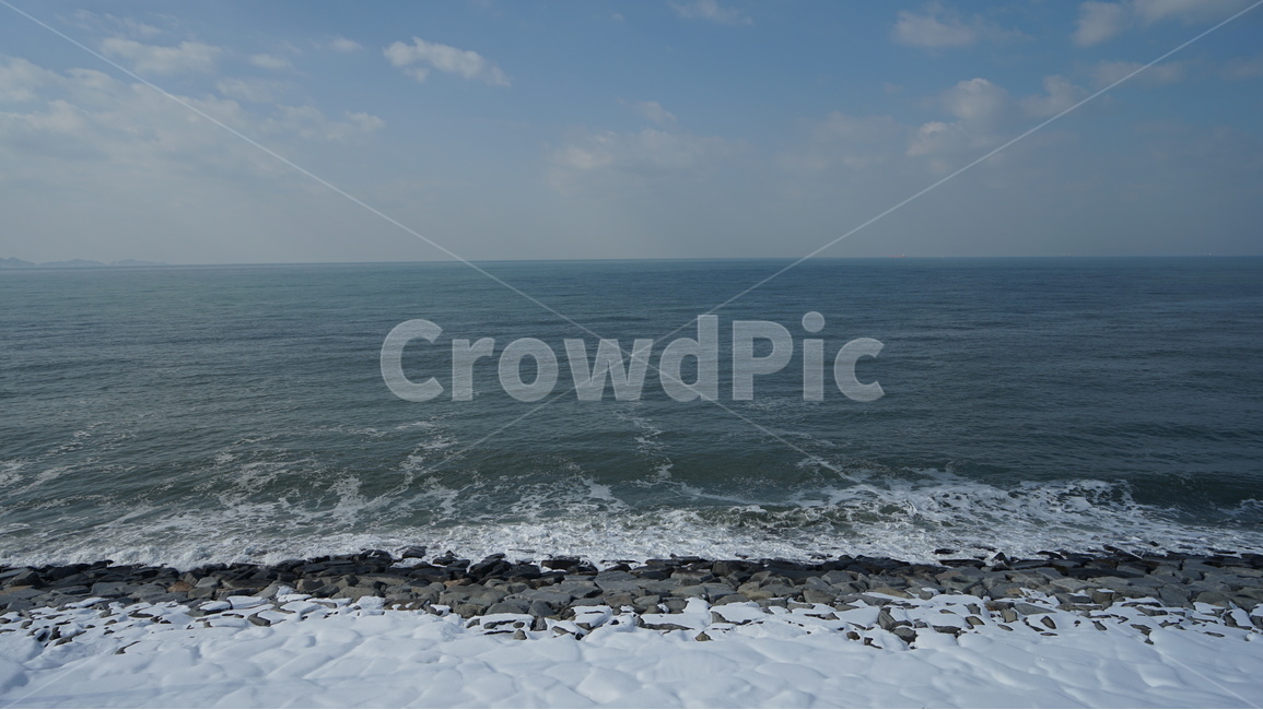 겨울바다,겨울,파도,겨울하늘,하늘,겨울,계절,winter,season,자연,풍경,nature,landscape,water,물,sea,바다,ocean,대양,outdoors,옥외