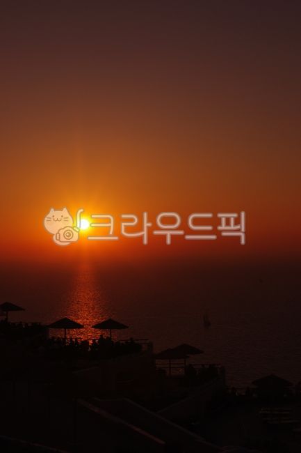 그리스,이아마을,산토리니,지중해,바다,일몰,유럽,붉은,그림자,태양,greece,oia,santorini,sea,sunset,europe,red,shadow,nature,자연,outdoors,옥외,sky,하늘,dawn,새벽,dusk,황혼