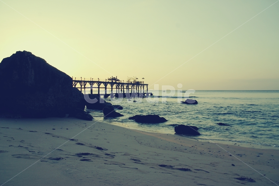 바다,해변,beach,파도,wave,열대,tropical,발리,bali,수평선,horizon,파랑,블루,blue,하늘,sky,일몰,sunset,자연,풍경,nature,landscape,해변,바다,beach,sea,감성,sensible,feeling,water,물,waterfront,워터 프론트,port,포트,pier,교각