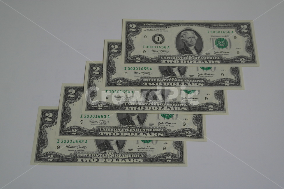 행운,2달러,지폐,제퍼슨,USA,금융,돈,finance,banking,money,누끼,remove background