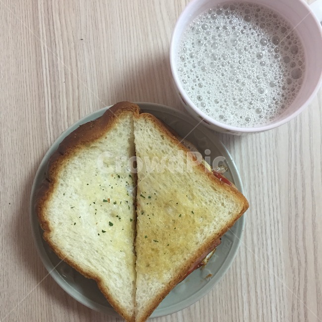 토스트,두유,계란샌드위치,음식,우유,식빵,음식,식재료,요리,food,cook,meal,dishes,food reserves