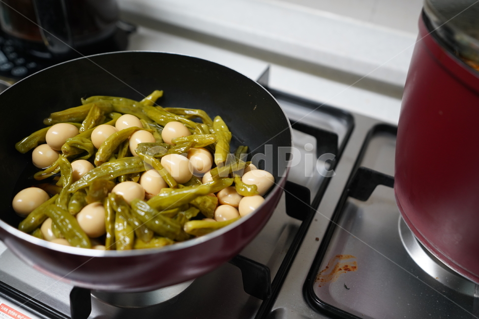 요리,반찬,음식,메추리알,집밥,고추,한식,먹거리,반찬거리,food,음식,식재료,요리,food,cook,meal,dishes,food reserves,한식,한국음식,한국요리,korean food,korean dishes,korean meal,korean cook