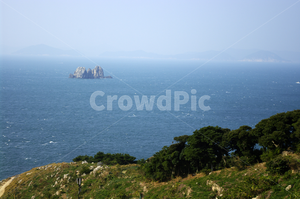 섬,바다,하늘,수평선,풍경,자연,풍경,nature,landscape,한국자연풍경,한국자연경관,korea nature landscape,land,땅,outdoors,옥외,ocean,대양,sea,water,물,shoreline,해안선