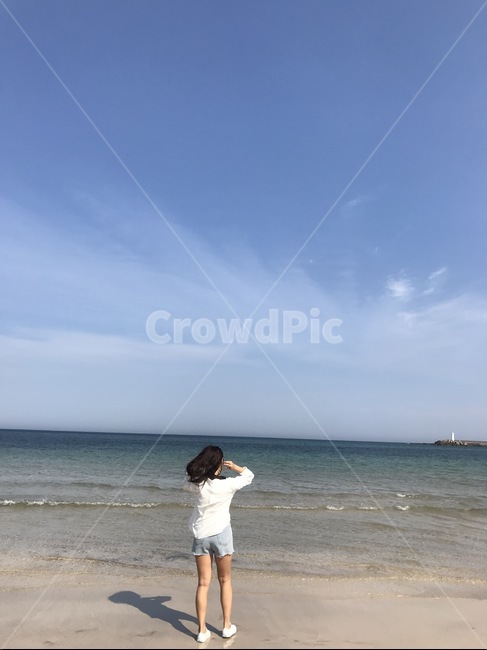 제주도,바다,여름,여자,인물,뒷모습,푸른하늘,청량함
