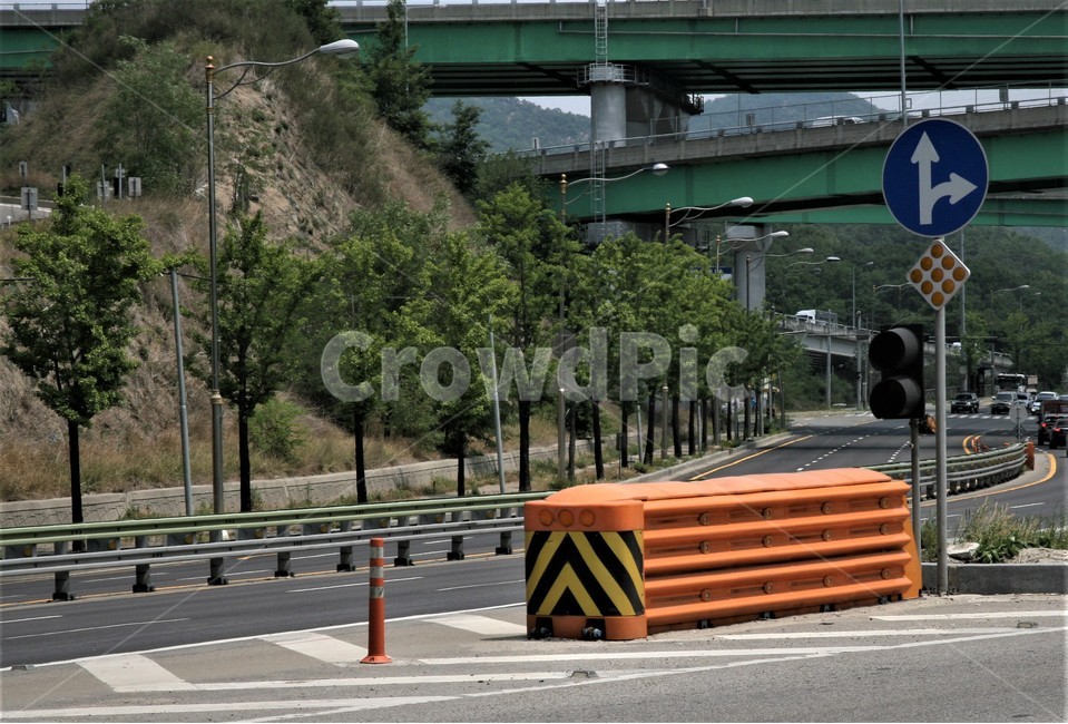 교통사고,충격,흡수,장치,시설,교통,교통수단,traffic,transportation