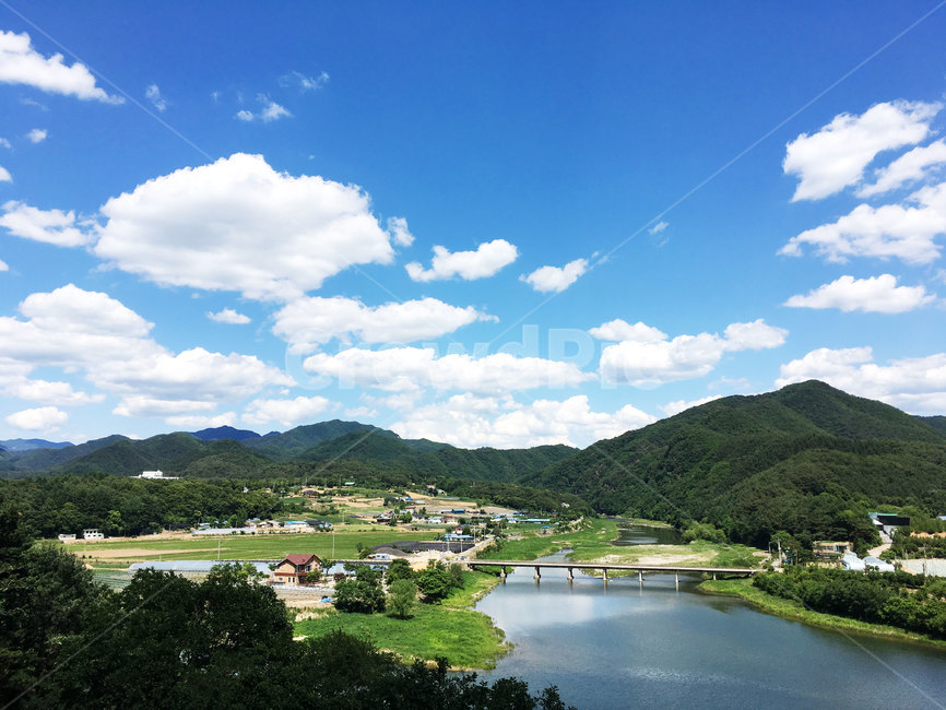 자연,산,하늘,들판,nature,outdoors,옥외,water,물,연못,호수,강,한국,다리,교각,집,건물,논,밭,sky