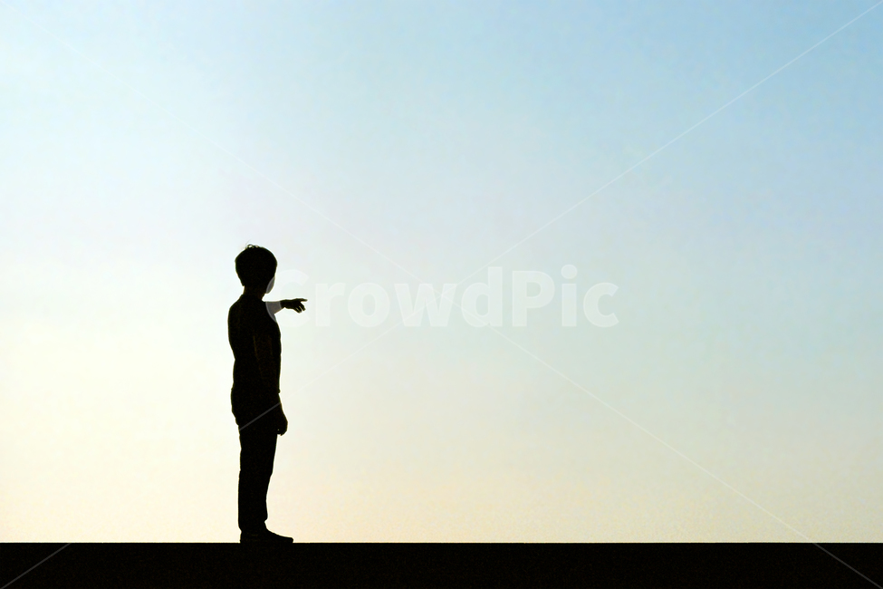 필름,필름사진,필름느낌,필름감성,그림자,실루엣,남자,남성,청년,사람,인간,포즈,연출,컨셉,분위기,person,human,silhouette,인물실루엣,사람실루엣,character silhouette,human silhouette