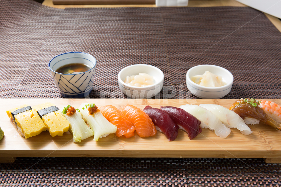 음식,요리,일식,초밥,스시,음식,식재료,요리,food,cook,meal,dishes,food reserves,일식,일본음식,일본요리,Japanese food,Japanese dishes,Japanese meal,Japanese cook