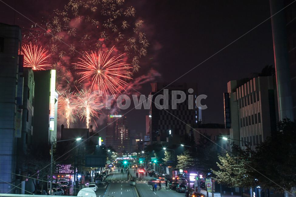 대구,종각네거리,불꽃놀이,불꽃축제,새해,신년,폭죽,야경,nightview,nightshot,중구,야경,밤,풍경,nightscape,night,landscape,도시,city,한국도시풍경,한국도시경관,korea cityscape,축제,행사,festival,carnival,event,nature,자연,outdoors,옥외