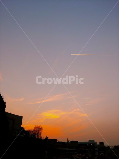 노을,하늘,구름,주황,건물,푸른색,주황색,도시,풍경,city,landscape,실루엣,그림자,silhouette,shadow