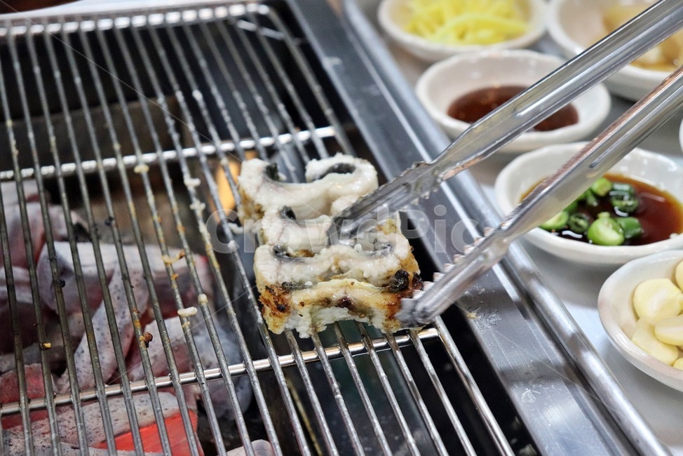 장어,장어구이,한국음식,장어요리,생선,korea,koreafood
