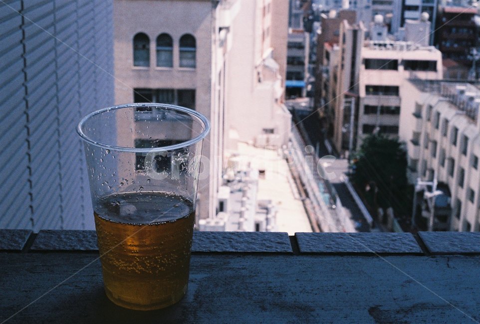 맥주,풍경,술,길거리,감성,도시,풍경,city,landscape,술,주류,alcohol,감성,sensible,feeling,glass,유리,beer,drink,음주,beverage,마실 것,알코올,beer glass,맥주 유리
