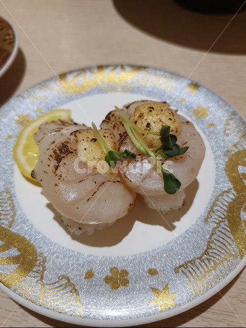dish,요리,meal,식사,food,음식,스시,시마스시,관자,치즈갈릭관자,sushi,맛집,일식집,초밥,회전초밥,일식당