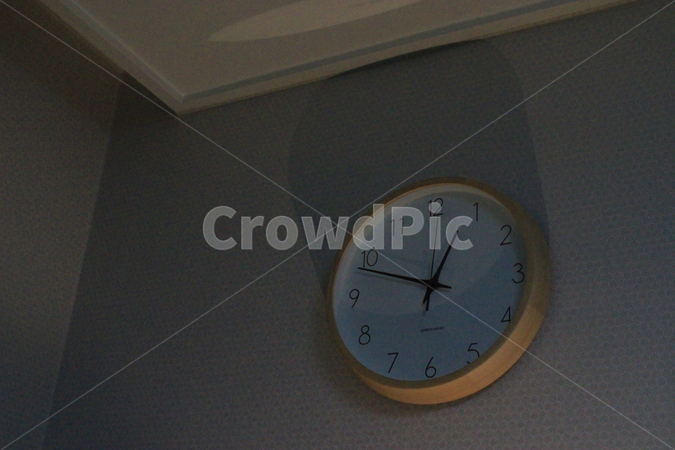 시계,새벽,방,모던,조명,밤,12시,그림자,clock,dawn,modern,light,lamp,shadow