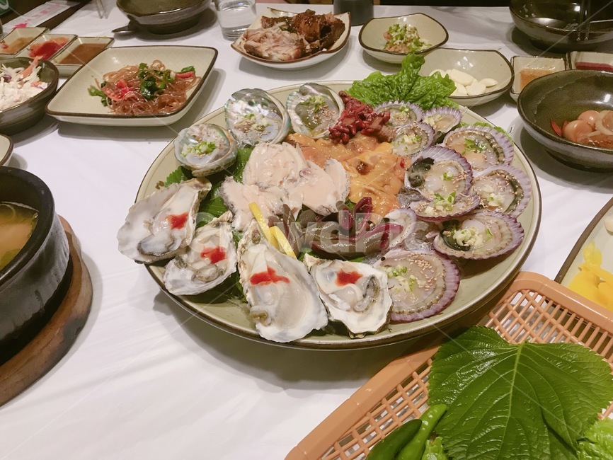 굴,회,해산물,조개,식당,food,식품,meal,식사,restaurant,dish,요리,음식,식재료,요리,food,cook,meal,dishes,food reserves,수산물,해산물,fishery products,seafood