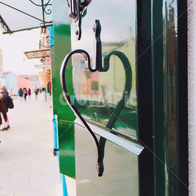 손잡이,열다,닫다,하트,사랑,따뜻,모양,그림자,이색,문,문고리,하트모양,love,shape,handle,shadow,heart