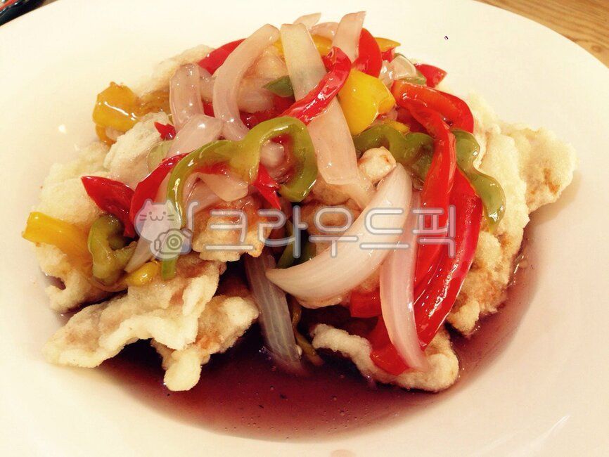 탕수육,찹쌀탕수육,돼지고기,돼지,육류,소스,탕수육소스,배달음식,야식,식재료,야채,바삭바삭,바삭한,중국음식,중화요리,중식,배달,튀김,안주,술안주,부먹,찍먹,food,cook,dish,meal