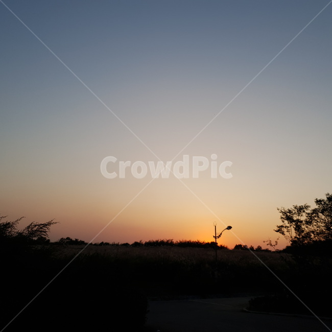 노을,하늘,가을,가을하늘,자연,nature,하늘공원,서울,자연,풍경,nature,landscape,outdoors,옥외,sky,sunset,일몰,dusk,황혼,dawn,새벽,red sky,붉은 하늘
