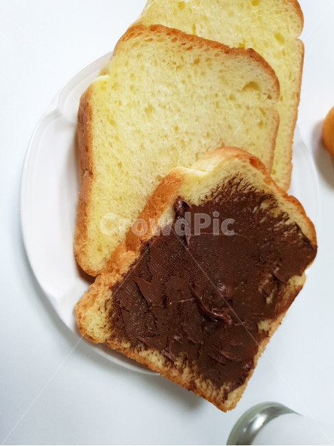 토스트,우유,초코,초코시럽,빵,초코크림,크림,아침식사,간편식,식사,접시,다이어트,샌드위치,자두,컵,음식,식재료,요리,food,cook,meal,dishes,food reserves,빵,bread