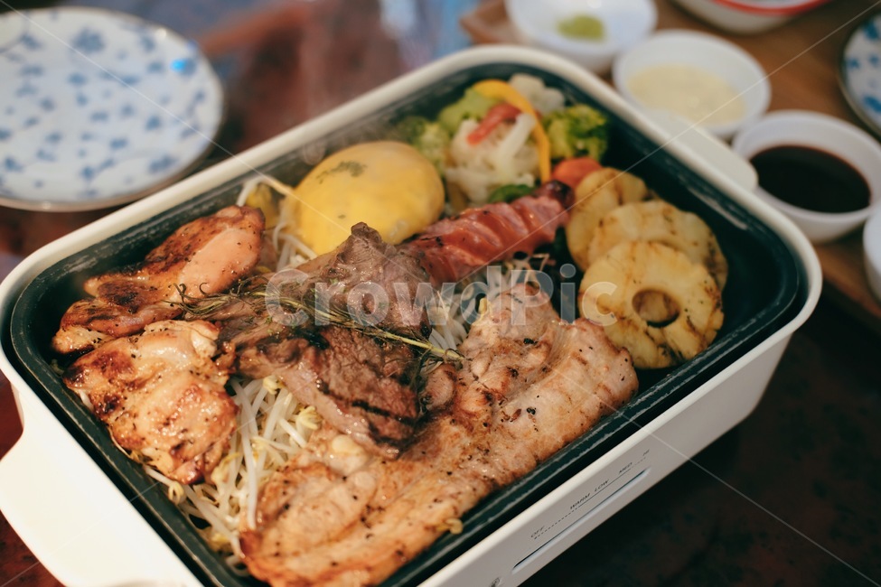 바베큐,음식,고기,스테이크,밥,음식,식재료,요리,food,cook,meal,dishes,food reserves,육류,고기,meat