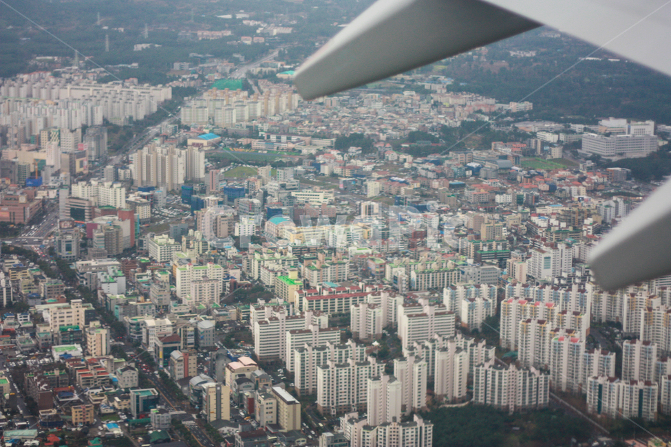 비행기,항공,도시,아파트,건물,도로,경치,옥외,조감도,scenery,풍경,자연,aerialview,outdoors,landscape