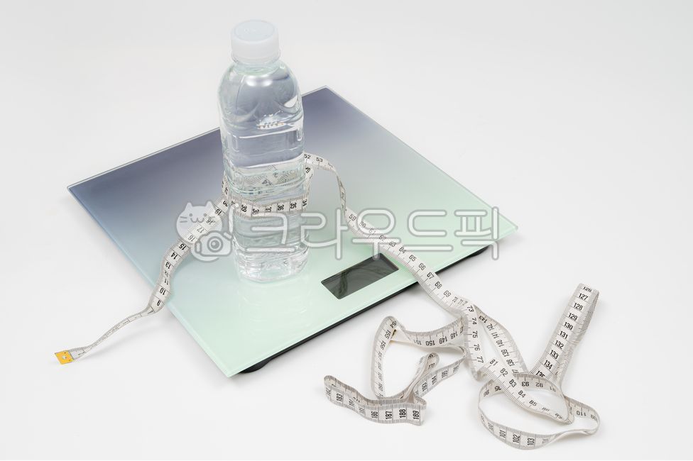 bottled water,electronic scale,Water bottle,concept,weight,scale,health,white background,the scale,water,measurement,healthcare,fitness,diet,tape measure,overweight,obesity