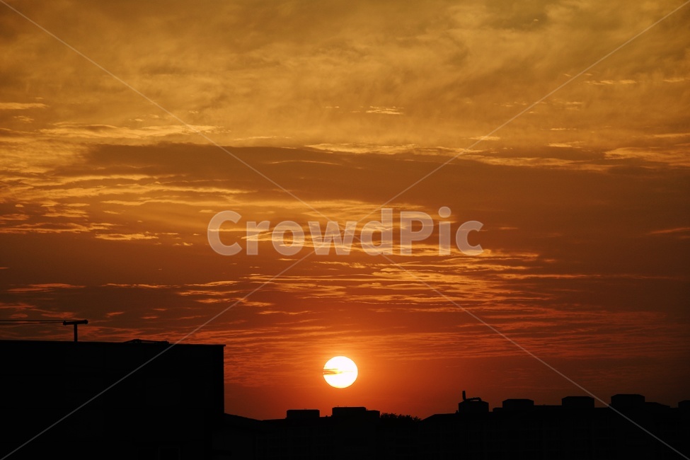 석양,노을,붉은하늘,sunset,붉은노을,sky,red,자연,풍경,nature,landscape,outdoors,옥외,sunlight,햇빛,하늘,일몰,dusk,황혼,dawn,새벽,red sky,붉은 하늘