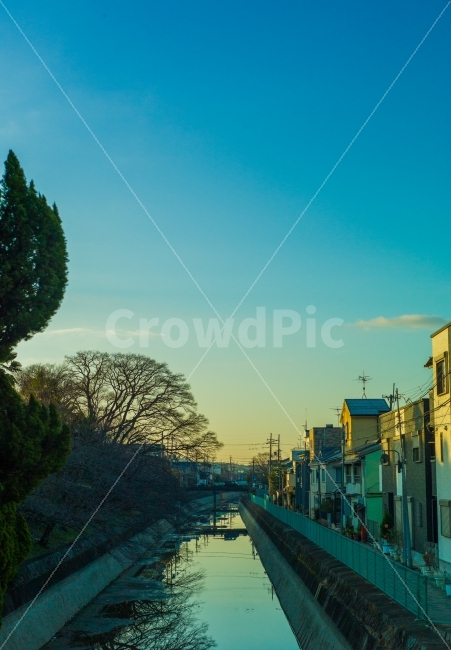 감성,아침,풍경,강가,나무,주택,반영,하늘,morning,scene,riverside,tree,house,reflection,sky,sensibility,도시,풍경,city,landscape,시골,마을,country,rural,town,water,물,outdoors,옥외