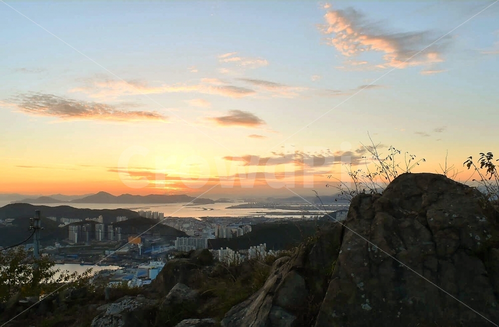 여행,부산,천마산,노을,해질녘,일몰,하늘,구름,등산,백패킹,도시,풍경,city,landscape,nature,자연,outdoors,옥외