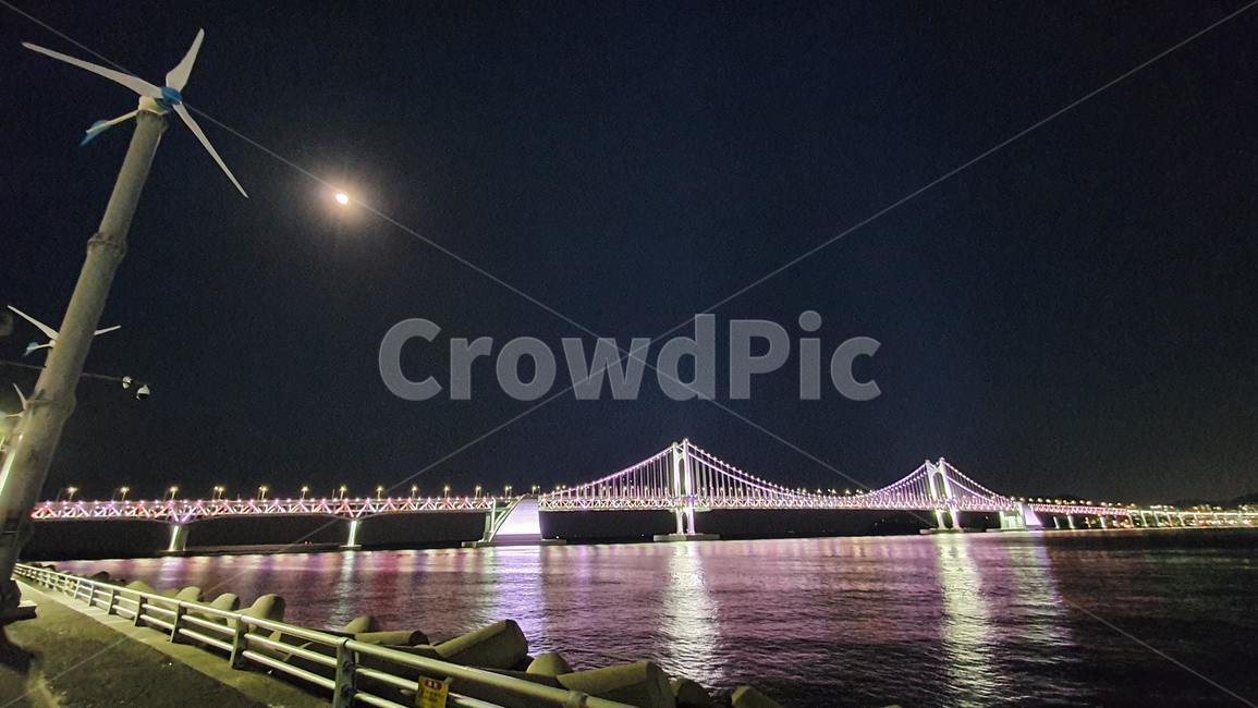 부산,야경,바다,달빛,달,moon,gwanganbridge,busan,bridge