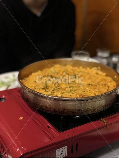 볶음밥,소고기볶음밥,깍두기볶음밥,밥,철판볶음밥