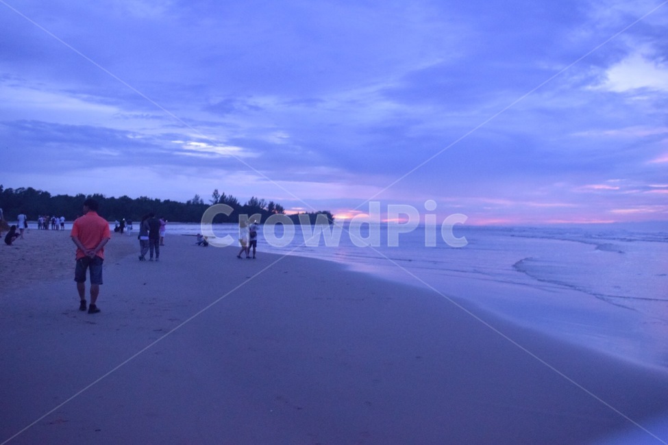 shoreline,해안선,water,물,person,사람,human,인간,ocean,대양,sea,바다,outdoors,옥외,nature,자연,beach,바닷가,coast,연안,land,땅,코타키나발루,kota,kotakinabalu