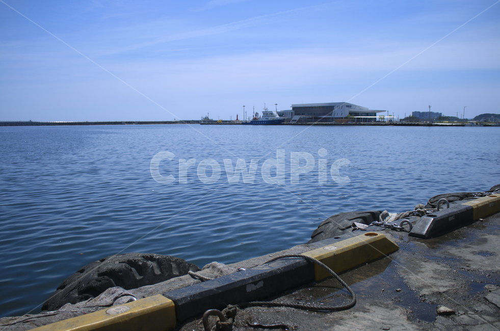 nature자연,ocean,sea,바다,water,물,shoreline,해안선,coast,연안,blue,푸른,파란,파란바다,푸른바다,sky,하늘
