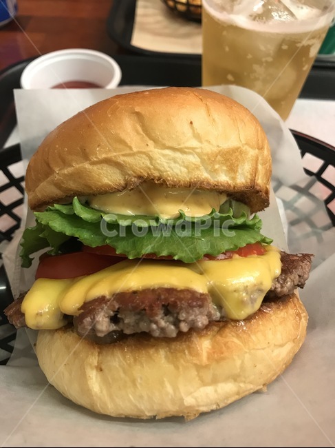 food,음식,burger,버거,치즈버거,패스트푸드