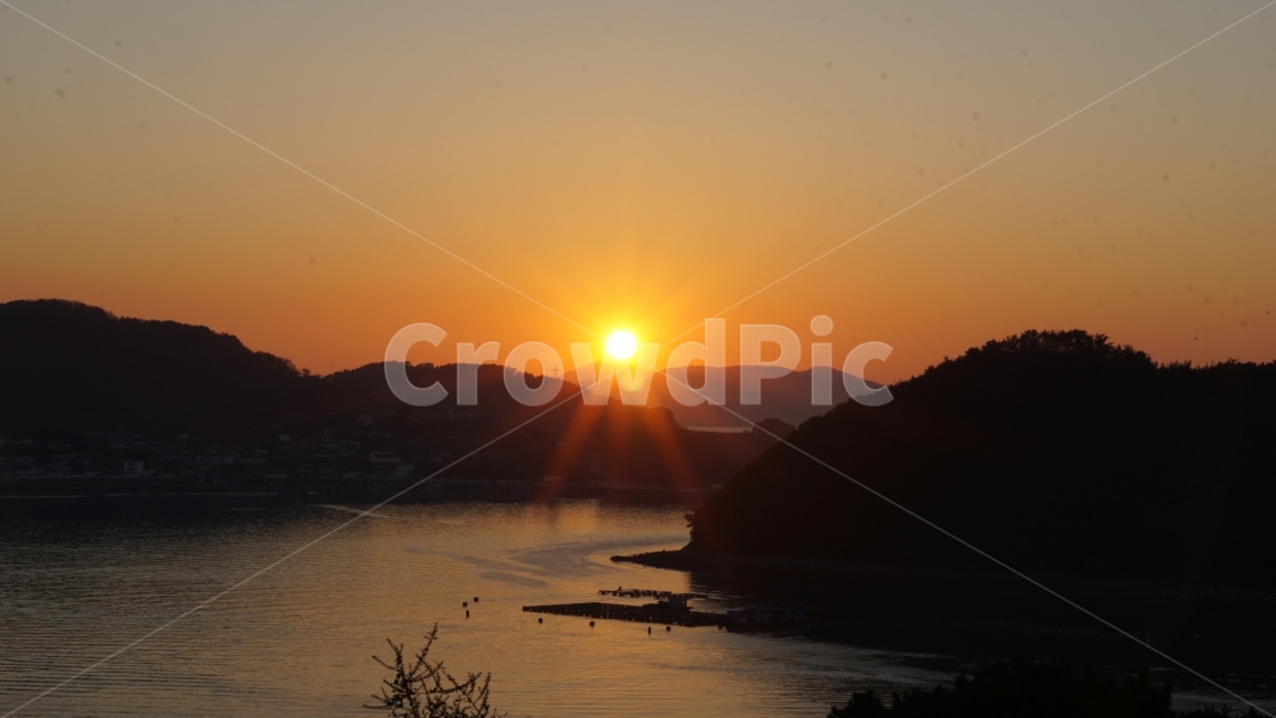 여행,travel,여행사진,국내여행,혼자여행,사진,배경사진,배경,이쁜사진,색감,색감좋은사진,통영,통영여행,일몰,풍경,풍경사진,태양,당포성지,바다,자연,풍경,nature,landscape,light,빛,flare,플레어,outdoors,옥외,sunlight,햇빛