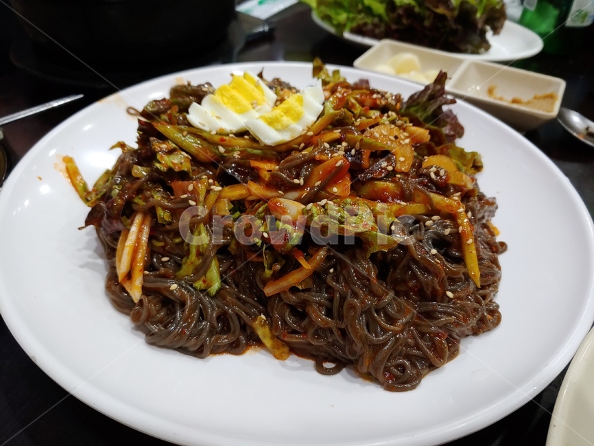 막국수,춘천,국수,쟁반국수,음식,요리,면요리,면,food,koreanfood,koreandishes