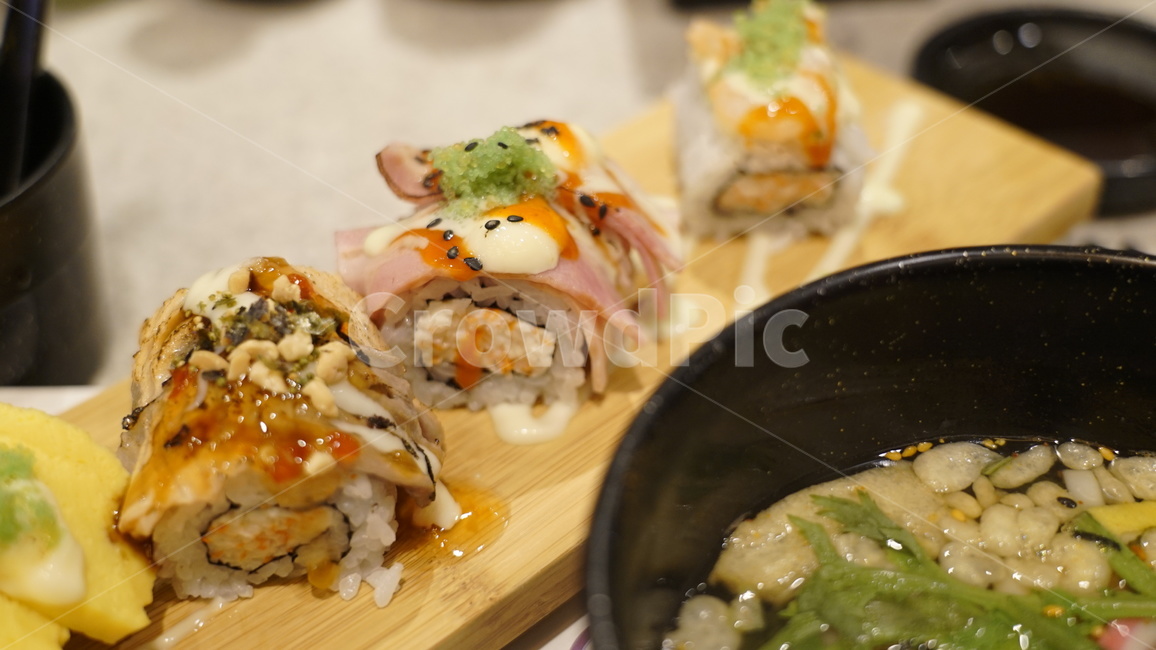 초밥,스시,우동,식사,점심,직장인,음식,롤,롤스시,롤초밥,음식,식재료,요리,food,cook,meal,dishes,food reserves,면류,면요리,noodles,일식,일본음식,일본요리,Japanese food,Japanese dishes,Japanese meal,Japanese cook