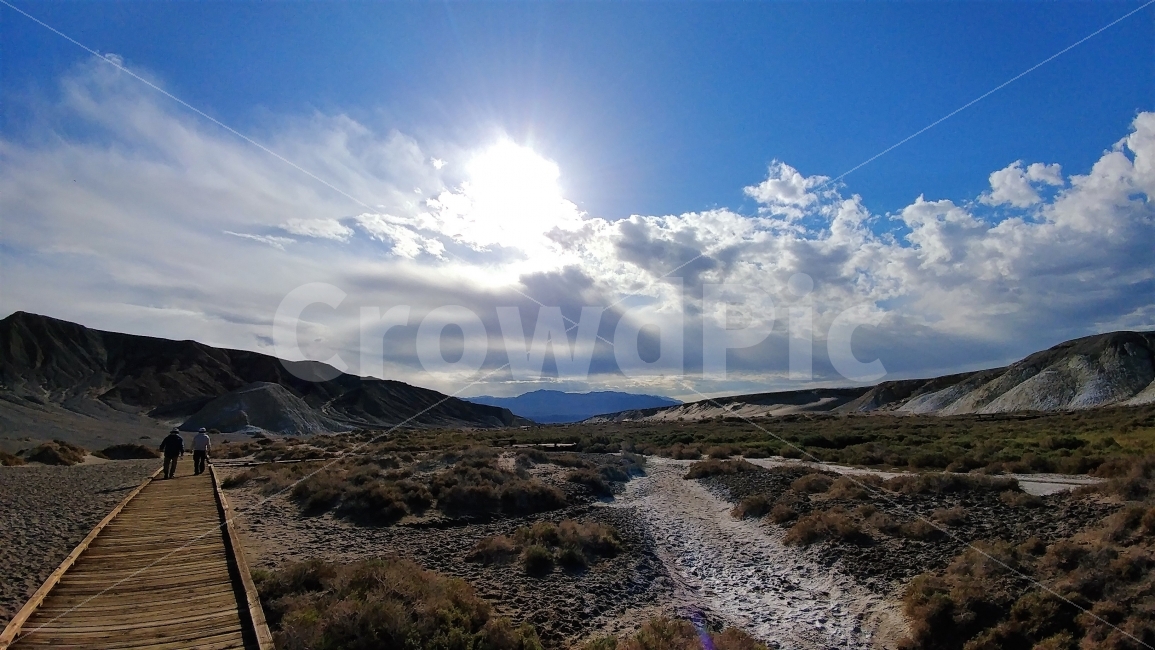 미국,중가주,데쓰벨리,쏠트크릭,켈리포니아,여행,하이킹,풍경,DeathValley,SaltCreek,travel,hiking,bluesky,beautifulclouds,CentralCalifonia,자연,풍경,nature,landscape,해외,외국,세계,foreign,oversea,world,road,도로,dirt road,흙길,gravel,자갈,ground,바닥,outdoors,옥외