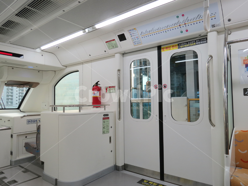 지상철,지하철,대구지상철,대구,지상철내부,교통,교통수단,traffic,transportation