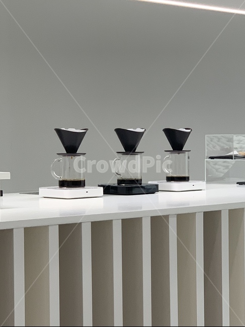 카페,cafe,드립커피,dripcoffee,화이트블랙,테이블탑,tabletop