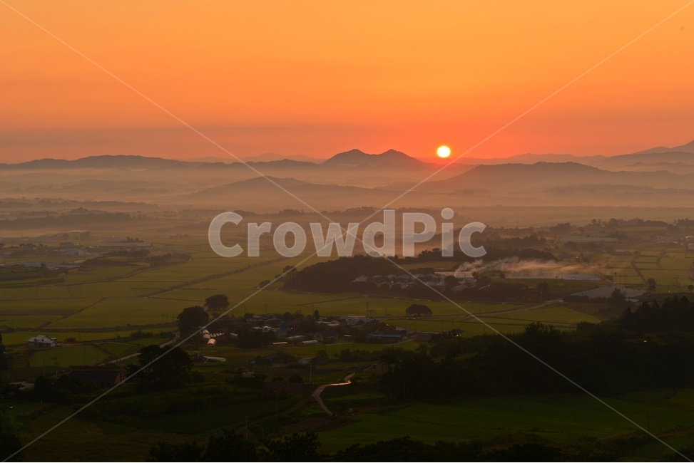 nature,자연,outdoors,옥외,redsky,붉은하늘,sky,하늘,dawn,새벽,함평,밀재,밀재아침,밀재일출,경치,풍경,운해,자연,풍경,nature,landscape